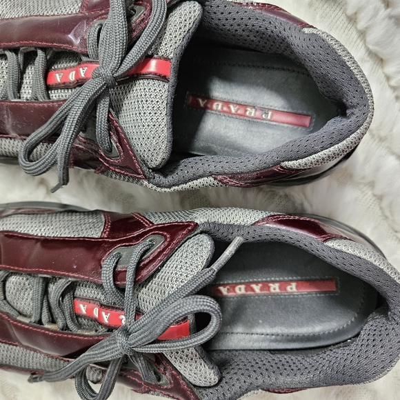 Prada Men's Colorblock Burgundy Shoes - Picture 6 of 15
